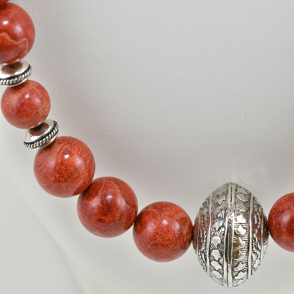 Collier en corail gorgone