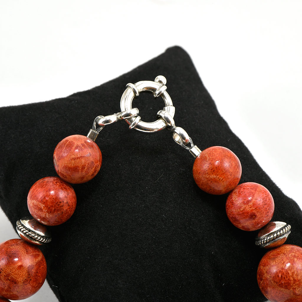 Collier en corail gorgone