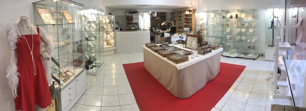La Boutique-Atelier Marie-Flore Créations.